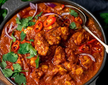 CONVENTIONAL CURRIES: CHICKEN JALFREZI/MADRAS/VIND