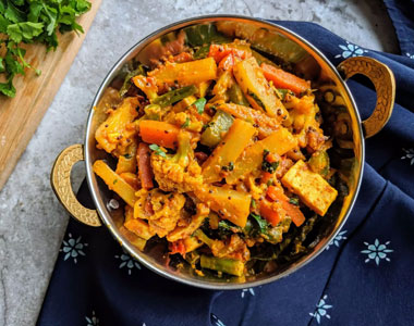 VEG  JALFREZI, MADRAS or VINDALOO
